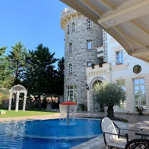 **** Hotell Castle Konti Albanien